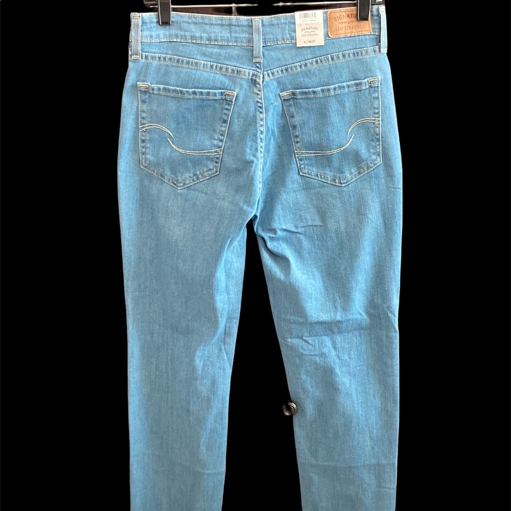 Levi Mid Rise Slim Boyfriend jeans - Picture 5 of 15